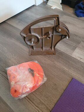 Glastar Stained glass foiling tool